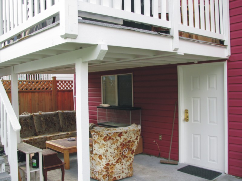 image12.jpg (101400 bytes)